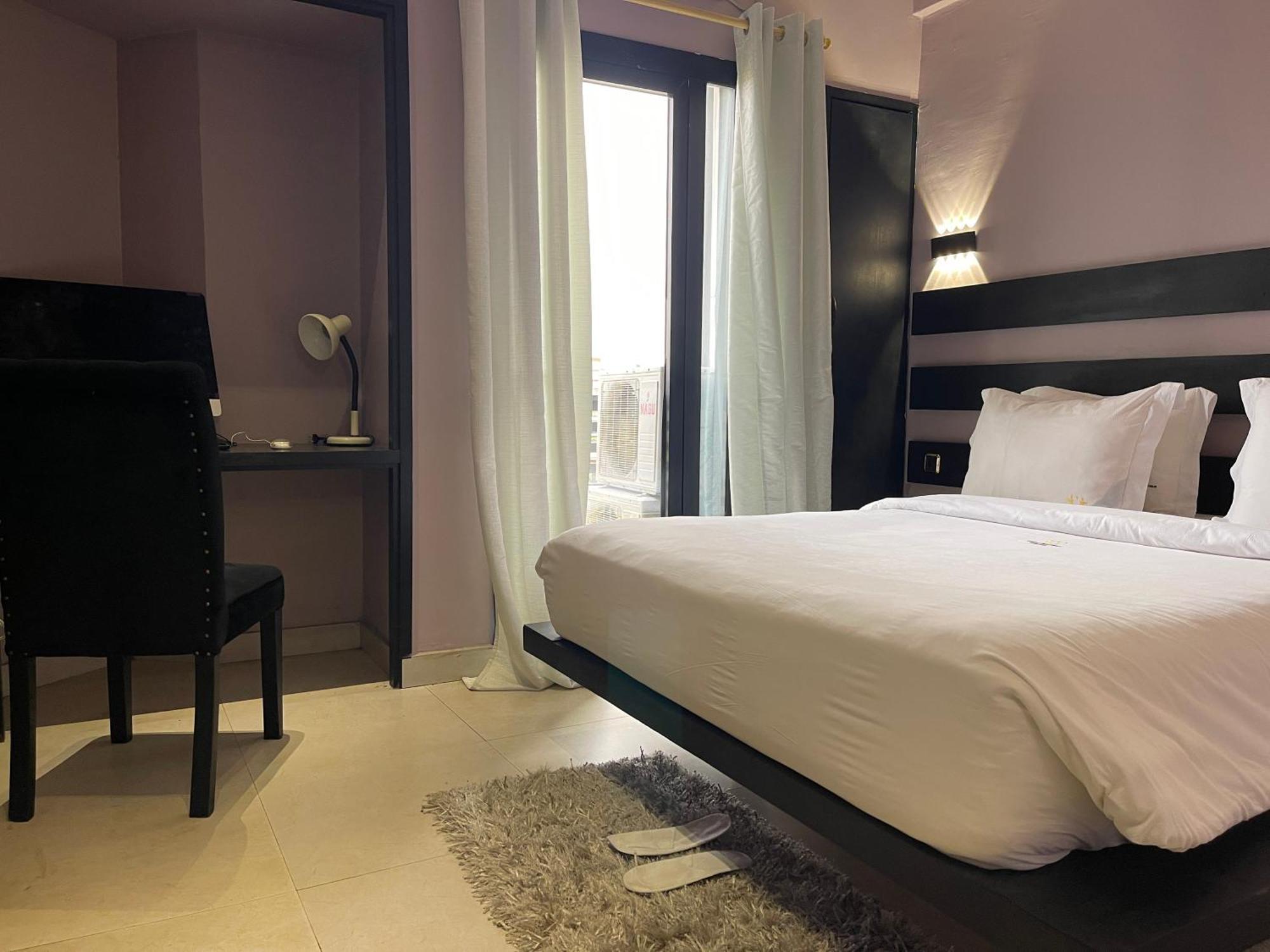 Hotel Vendome Ντουάλα Εξωτερικό φωτογραφία